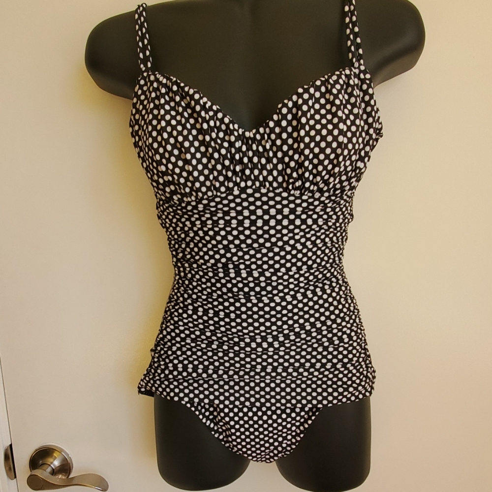 Black Polka Dot Ruched Magicsuit   Sz 4